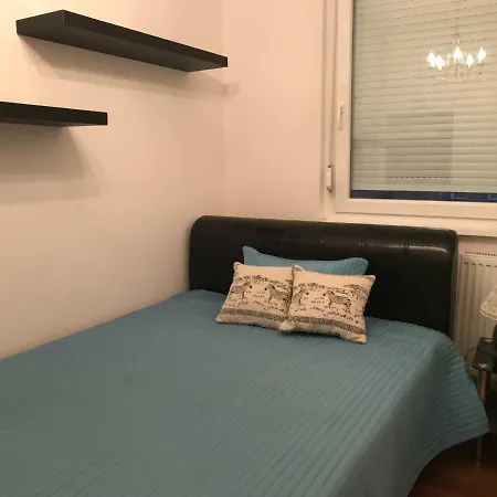 65 Nyar Utca Apartment *