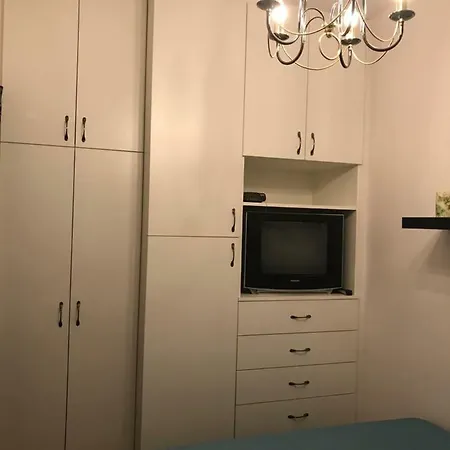 65 Nyar Utca Apartment